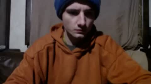 Snapshot of feelingverynaughty chatting on December 21, 6:41 am ask me online show from December 21, 6:41 am