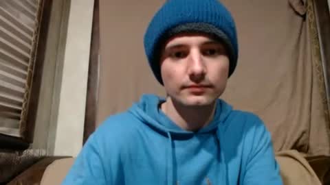 Snapshot of feelingverynaughty chatting on December 30, 11:17 pm ask me online show from December 30, 11:17 pm