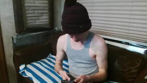 Snapshot of feelingverynaughty chatting on February 18, 5:09 pm ask me online show from February 18, 5:09 pm