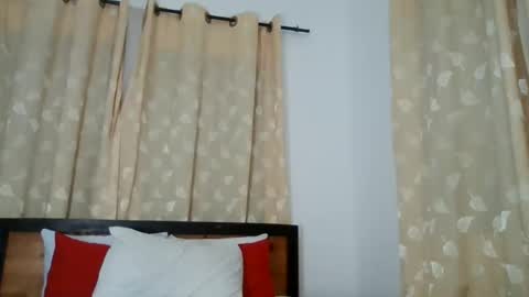 feetlovely507541 online show from July 9, 7:29 pm