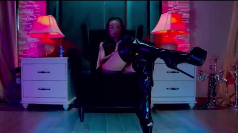 FeetVibe online show from February 28, 6:36 am