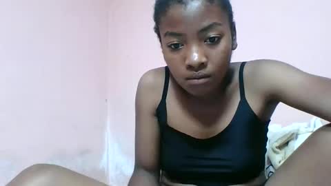 Snapshot of felice364342 chatting on April 25, 5:10 pm felice364342 online show from April 25, 5:10 pm