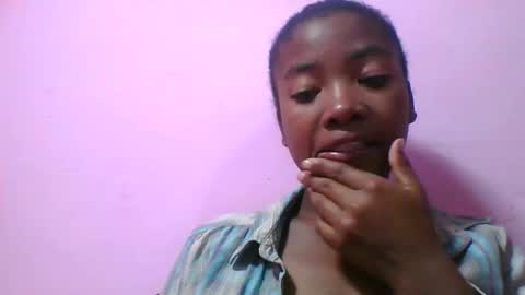 Snapshot of felice364342 chatting on May 5, 5:04 am felice364342 online show from May 5, 5:04 am