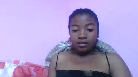 Snapshot of felice364342 chatting on May 9, 2:06 am felice364342 online show from May 9, 2:06 am