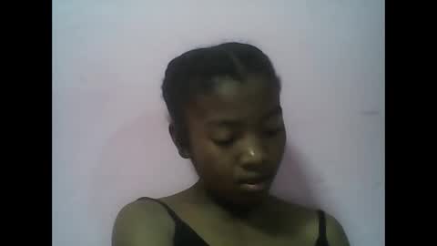Snapshot of felice364342 chatting on May 11, 5:21 pm felice364342 online show from May 11, 5:21 pm