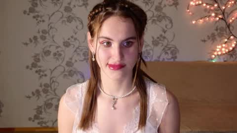 Frida online show from March 28, 7:35 pm