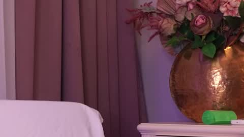 Snapshot of feliciakrige chatting on September 11, 8:09 pm FeliciaKrige online show from September 11, 8:09 pm