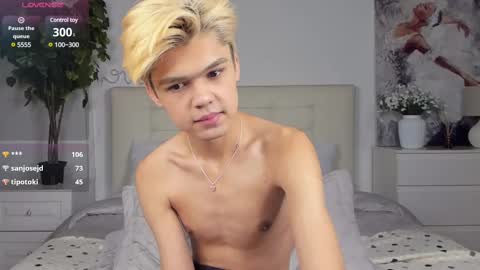 Felix online show from March 2, 1:36 am