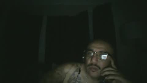 Snapshot of felixrlarios25 chatting on May 31, 6:42 am felixrlarios25 online show from May 31, 6:42 am