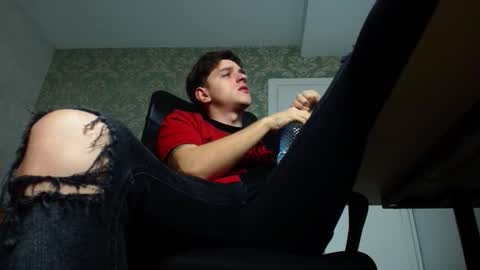 Snapshot of felixstark chatting on November 13, 5:28 am FelixStark online show from November 13, 5:28 am