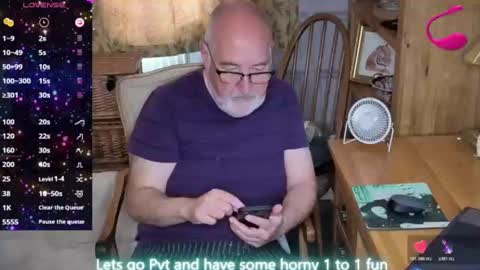Snapshot of fellainsp8 chatting on June 25, 7:46 am Adam online show from June 25, 7:46 am