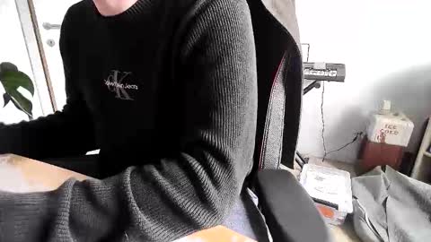 fem_alice_louis_dom online show from April 13, 9:48 am