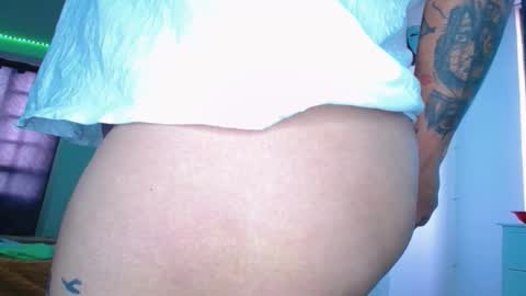 Snapshot of femboy666sixx_ chatting on February 23, 12:02 pm GABY666 online show from February 23, 12:02 pm