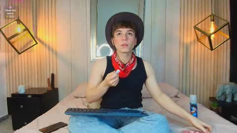 Femboy Max online show from October 11, 12:58 pm