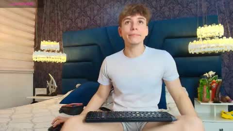 Femboy Max online show from January 11, 11:48 am