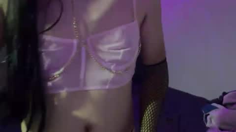 Snapshot of femboy_princess_hot chatting on July 3, 3:57 am femboy_princess_hot online show from July 3, 3:57 am