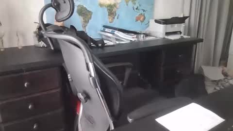 femdomsubby online show from November 3, 6:25 am