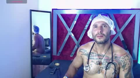 Snapshot of fenixx899 chatting on May 29, 4:27 pm Fenix online show from May 29, 4:27 pm