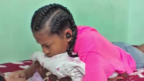 fenou122745 online show from March 25, 6:47 pm