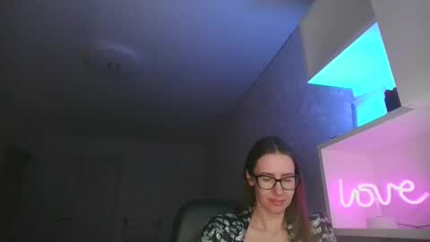 Snapshot of feraliss chatting on March 22, 3:26 pm feraliss online show from March 22, 3:26 pm