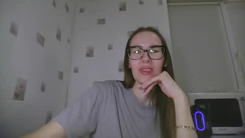Snapshot of feraliss chatting on March 27, 6:51 pm feraliss online show from March 27, 6:51 pm