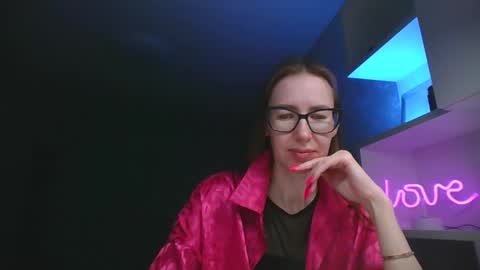 Snapshot of feraliss chatting on April 11, 3:49 pm feraliss online show from April 11, 3:49 pm