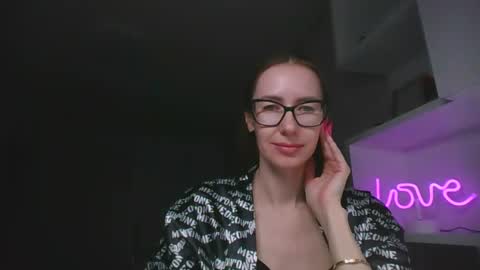 Snapshot of feraliss chatting on April 12, 10:04 pm feraliss online show from April 12, 10:04 pm