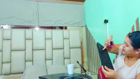 Snapshot of fermartinsz chatting on July 4, 1:06 pm FerMartinsz online show from July 4, 1:06 pm