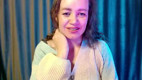 fern_lust online show from April 18, 1:59 pm