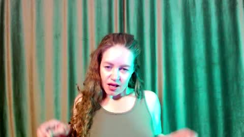 Snapshot of fern_lust chatting on April 30, 2:45 pm fern_lust online show from April 30, 2:45 pm