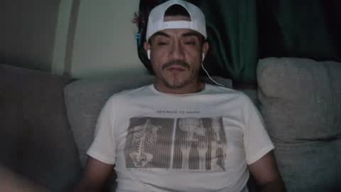 Snapshot of fernand89 chatting on February 27, 5:56 am fernand89 online show from February 27, 5:56 am