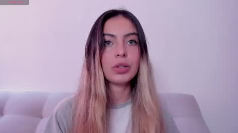 fernanda  online show from June 16, 3:36 pm