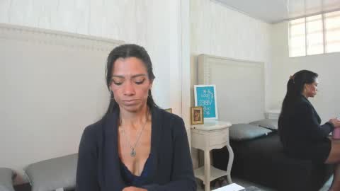 Snapshot of fernandaavila chatting on April 19, 6:32 pm Fernanda online show from April 19, 6:32 pm