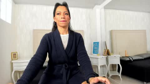 Snapshot of fernandaavila chatting on May 6, 7:08 pm Fernanda online show from May 6, 7:08 pm