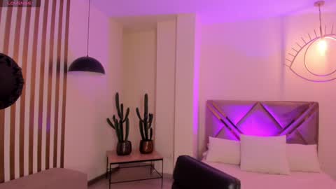 FER  online show from February 8, 6:44 pm