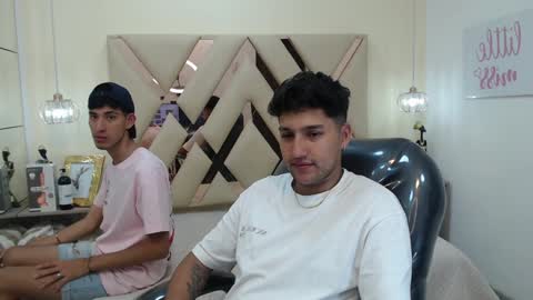 FER PHOENIX online show from January 29, 3:33 am