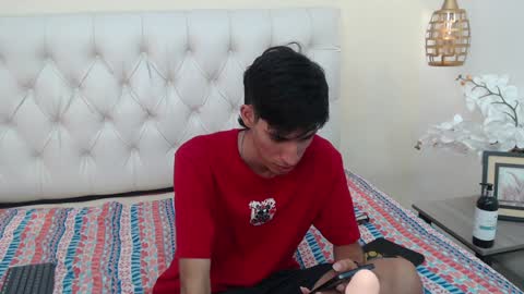 FER PHOENIX online show from February 3, 6:13 am