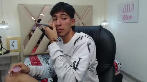 FER PHOENIX online show from March 5, 3:18 am