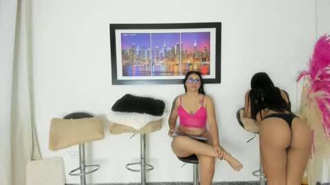 Snapshot of fetishgirlsxx chatting on October 8, 11:41 am Fetishgirlsxxx online show from October 8, 11:41 am