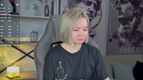 Rey online show from March 2, 4:47 pm