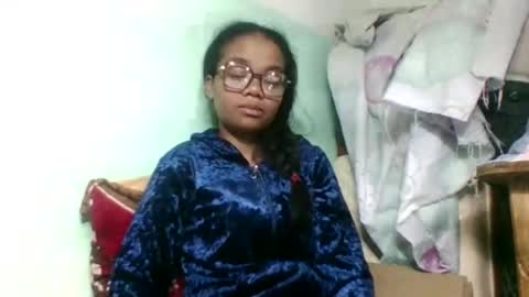 fetranialdy online show from February 11, 6:07 am