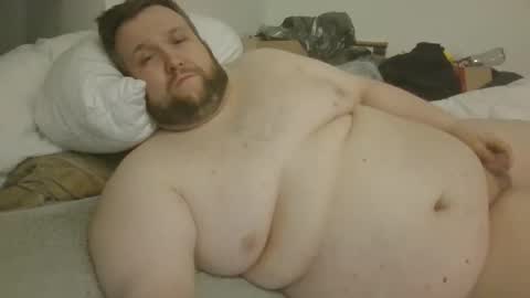 Snapshot of fettebifotze28h chatting on May 15, 11:12 pm Cow Sow online show from May 15, 11:12 pm