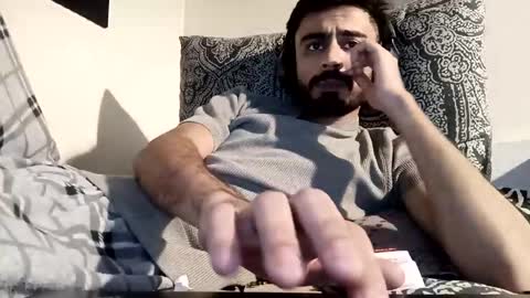 fezzyqt online show from October 25, 9:50 am