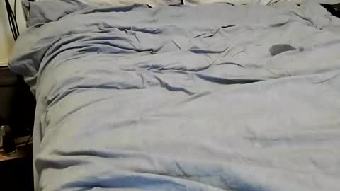 ffst0ckings online show from December 7, 5:20 pm