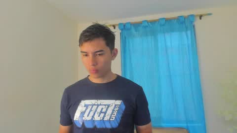 Snapshot of fher_rivers1 chatting on April 4, 3:42 pm Fher Rivers online show from April 4, 3:42 pm