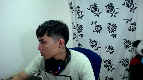 Snapshot of fher_rivers1 chatting on May 2, 2:16 am Fher Rivers online show from May 2, 2:16 am