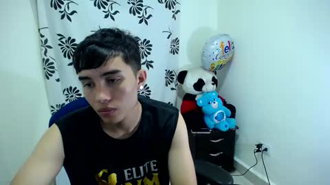 Snapshot of fher_rivers1 chatting on May 5, 1:57 am Fher Rivers online show from May 5, 1:57 am