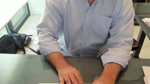 Snapshot of fhetzl chatting on October 13, 9:48 pm fhetzl online show from October 13, 9:48 pm