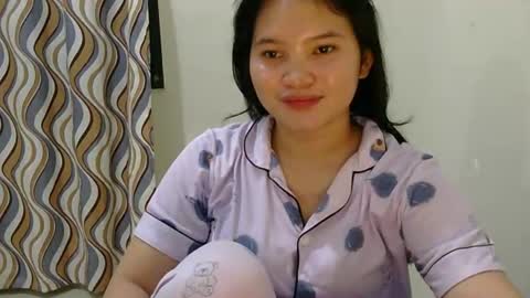 Snapshot of fhwilloughbyxx chatting on June 20, 10:51 am fhwilloughbyxx online show from June 20, 10:51 am
