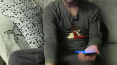 Snapshot of fidelio89 chatting on May 12, 9:23 pm Fid online show from May 12, 9:23 pm